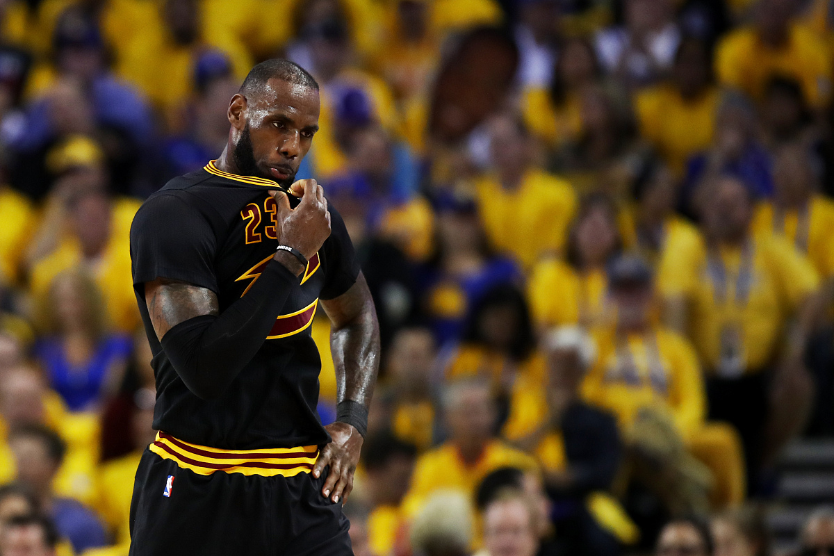 九游-关于詹姆斯连续十场比赛得分超过比分优势明显，TES挑战极限！的信息