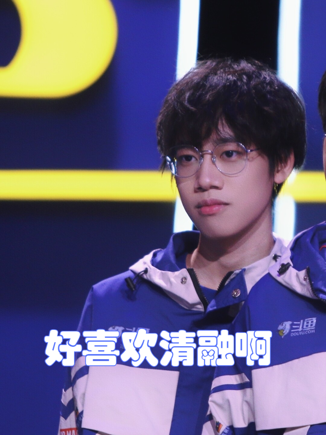 九游体育-JackeyLove在老鹰比赛中回归赛场，突破纪录引发热议！的简单介绍