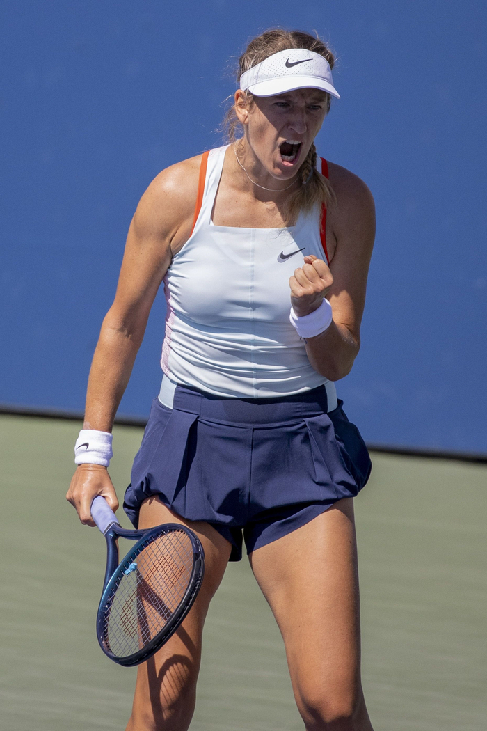 九游娱乐-阿扎伦卡在德国队比赛中败北，战术调整引发热议！的简单介绍